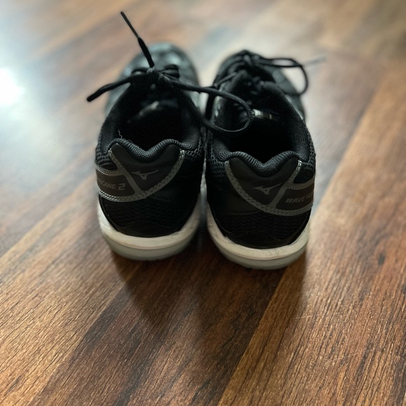 Mizuno Volleyball Shoes!✨ - Picture 4 of 7